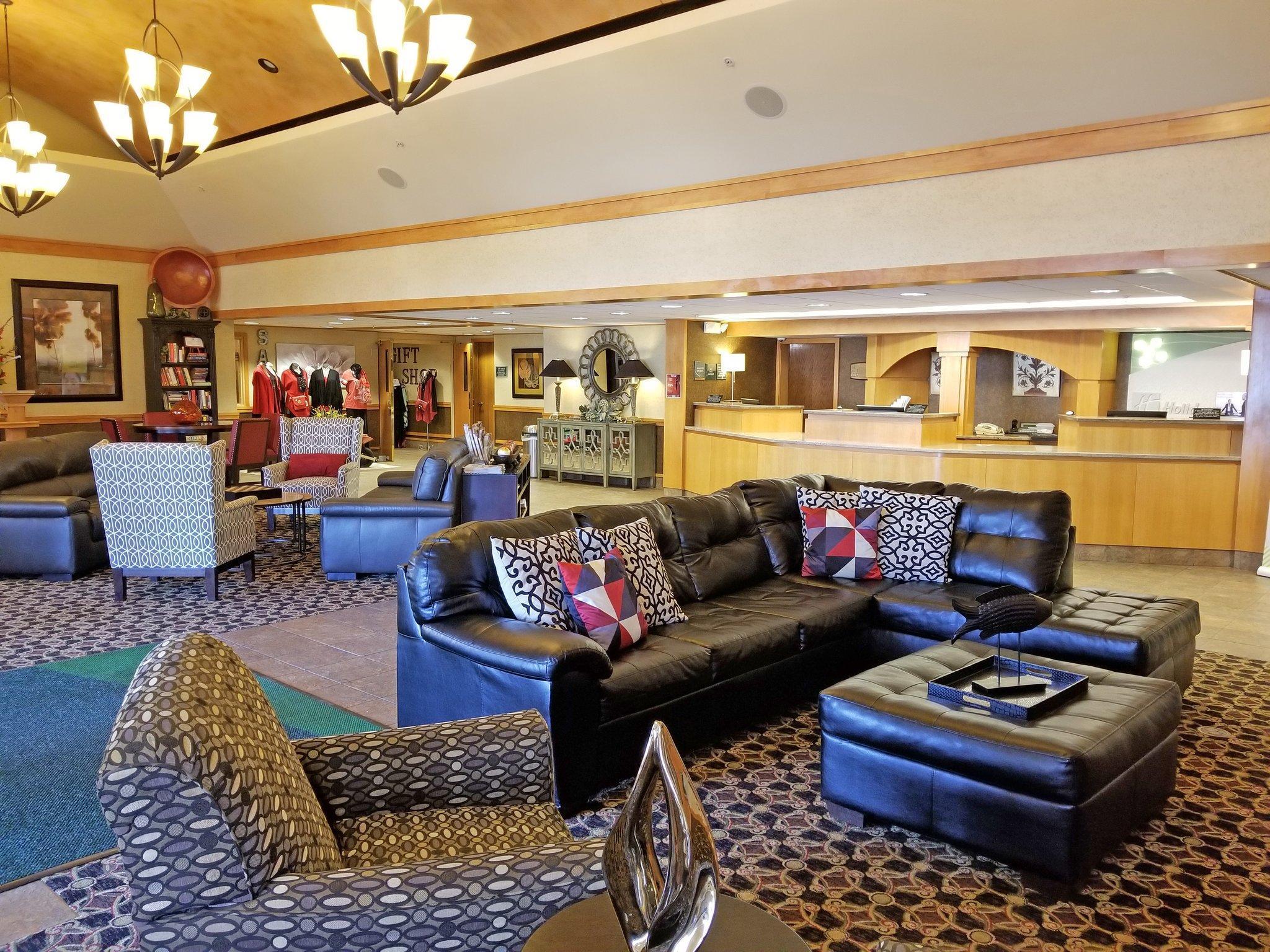 Holiday Inn Kearney By Ihg Екстериор снимка